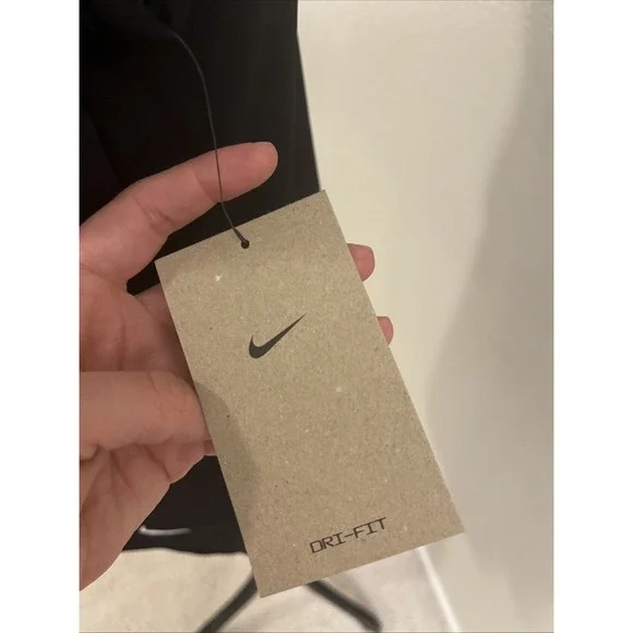 Nike Women's Black Dri-Fit Sleeveless Golf Polo Size Medium New with Tags - Picture 3 of 8